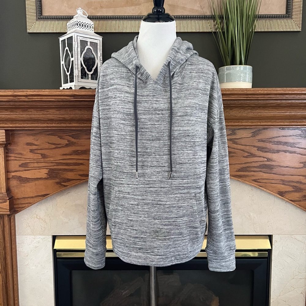 Te Verde Women's Heather Gray Pullover Athleisure Hoodie Sz. M NWOT